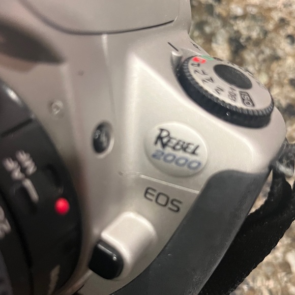 Canon camera - Picture 6 of 11